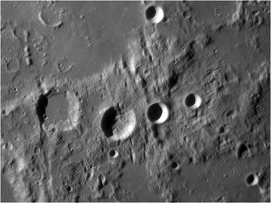 Halley, Hind.jpg